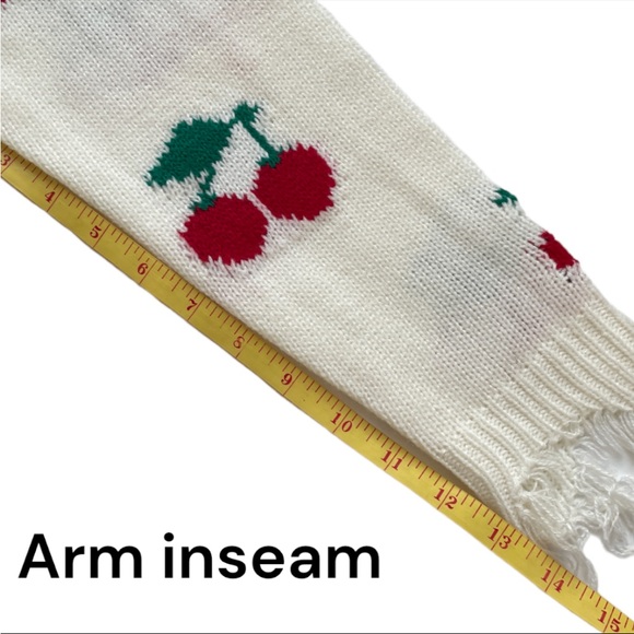 NWT Just Polly juniors Frayed V-neck Cherry Pullover Oversize Sweater Size Med - Picture 9 of 10